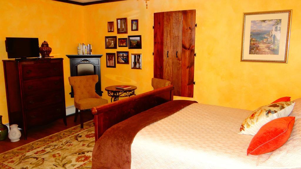 The Meier Inn, A Country Bed & Breakfast Boyceville Room photo