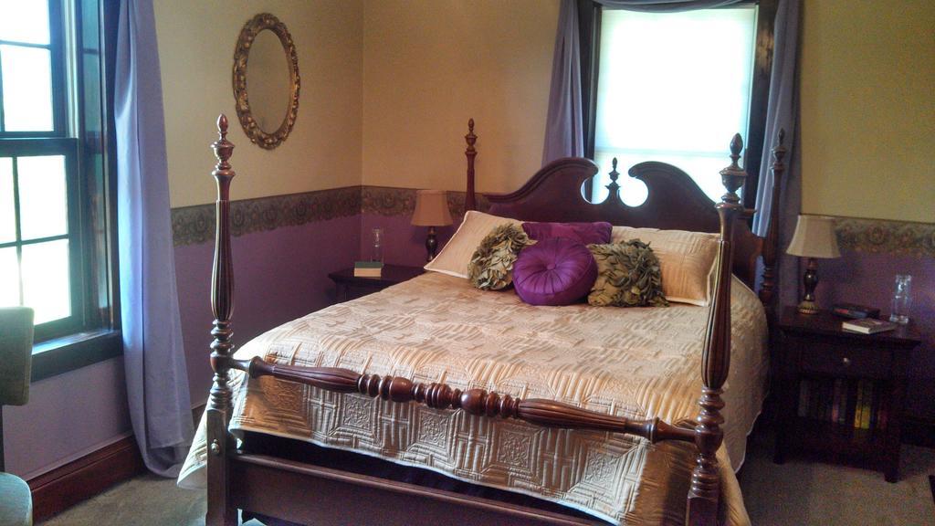 The Meier Inn, A Country Bed & Breakfast Boyceville Room photo